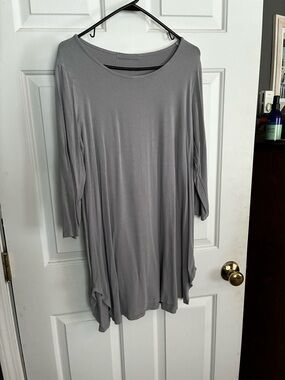 cut loose Soft Gray Draped Long Sleeve Tunic